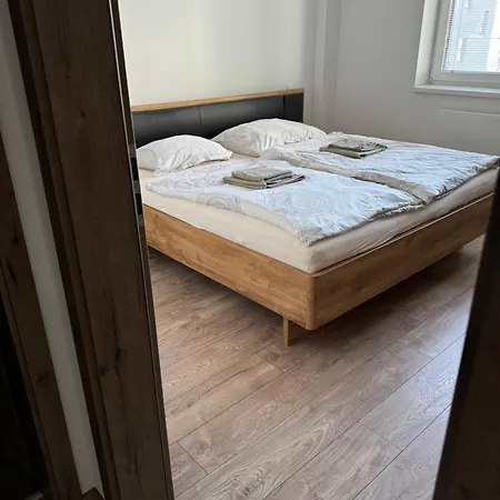 Apartman Topolcany *